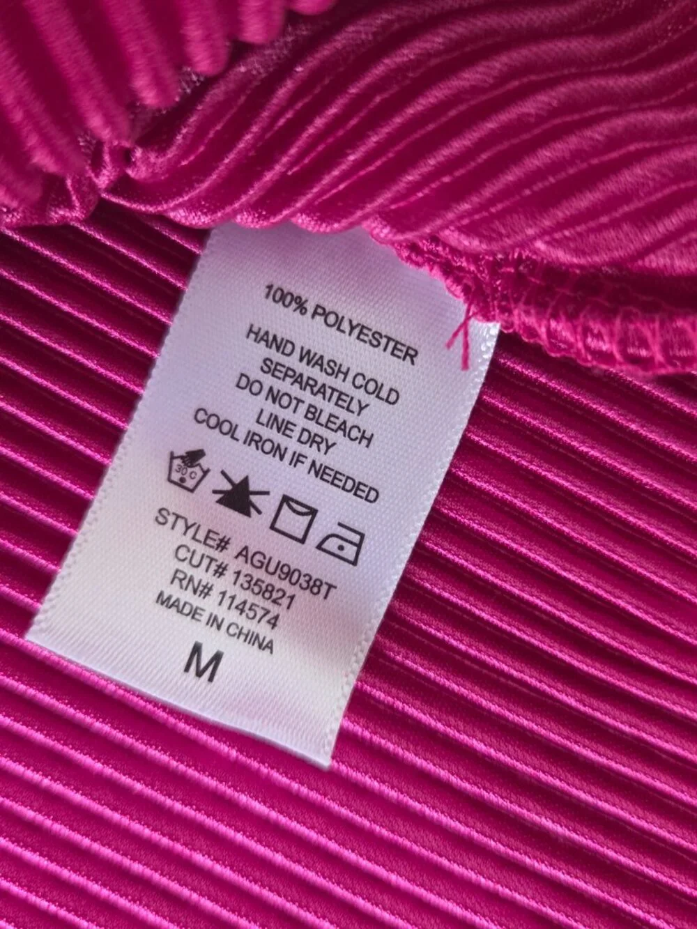 Magenta Pleated Plisse Blouse Medium Pink Satin Collared Button Down Luxury Boho - Picture 10 of 11